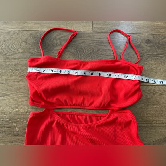 Maaji Ribbed Crimson Red Ariah Short Mini Dress Back Cutout Size Large - Picture 11 of 12